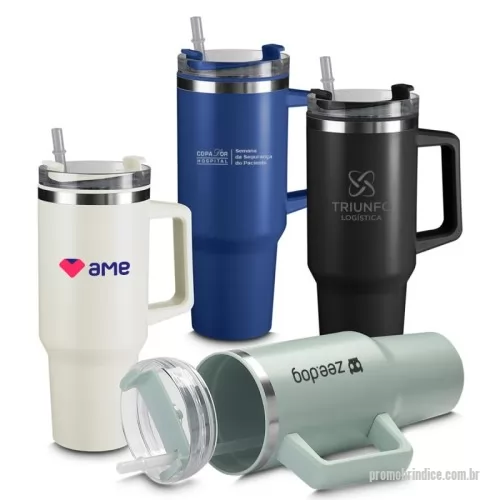 Caneca térmica personalizada - Caneca Térmica com interior em Plástico PP e externo em aço inox, alça plástica para transporte, tampa plástica com acesso para bico e canudo, com capacidade de 1.1L.