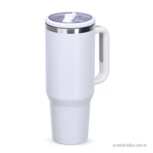 Caneca térmica personalizada - Caneca térmica com capacidade de 1,2 litros em inox 304 com parede dupla. Possui tampa acrílica rosqueável e bico flexível integrado para uso com o canudo. Conta com um prático pegador de plástico e acompanha canudo. Cores Disponíveis: Azul Claro, Azul Escuro, Branco e Preto.