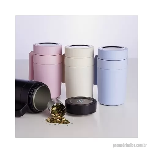 Caneca térmica personalizada - Caneca Térmica inox 500ml com infusor, e display LED com termômetro digital na tampa para indicar a temperatura do líquido