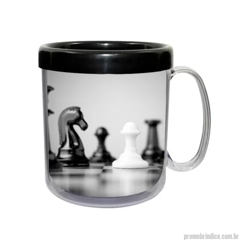 Caneca térmica personalizada - Capacidade para 300ml. Caneca plástica, atóxica, composta por três partes, um corpo cristal transparente em Plástico Premium (PS Cristal), um refil colorido em Plástico Premium (PP) e um refil de papel com impressão digital preto e branco. Dupla parede que conserva por mais tempo a temperatura.