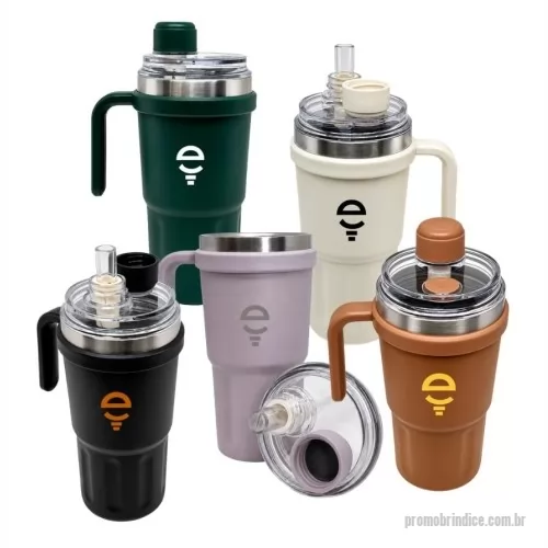 Caneca térmica personalizada - A Caneca Térmica de 600 ml combina praticidade, resistência e design moderno. Confeccionada em aço inox 304 e acrílico, possui acabamento fosco e tampa acrílica rosqueável, proporcionando facilidade para o uso diário.  O aço inox 304 é considerado uma das melhores opções de inox para produtos de uso diário, pois oferece alta durabilidade e excelente resistência à corrosão e à ferrugem. A tampa do bocal é removível e possui sistema magnético, enquanto o canudo de silicone e o bico removíveis permitem desmontar os componentes para facilitar o manuseio e a limpeza. É uma ótima opção para eventos, ações promocionais, kits corporativos e presentes empresariais.  Características: Material: aço inox 304 e acrílico; Capacidade: aproximadamente 600 ml; Tampa acrílica rosqueável; Tampa do bocal removível com sistema magnético; Canudo de silicone e bico removíveis; Acabamento fosco; Dimensões: 173 mm de altura, bocal de Ø85 mm e base de Ø70 mm.  Importante: As imagens apresentadas no site são mer