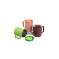 Caneca feita em inox, com parede dupla e capacidade de até 270 ml. Suas cores chamativas e aspecto brilhante tornam este item, único. Altura : 9,6 cm Largura : 10,3 cm Circunferência : 23,4 cm Peso aproximado g : 165