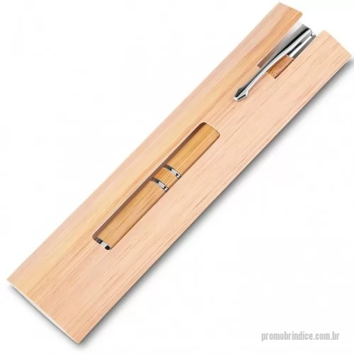 Caneta de bambu personalizada - aneta com corpo em bambu e detalhes em metal. Acompanha estojo de papel.
