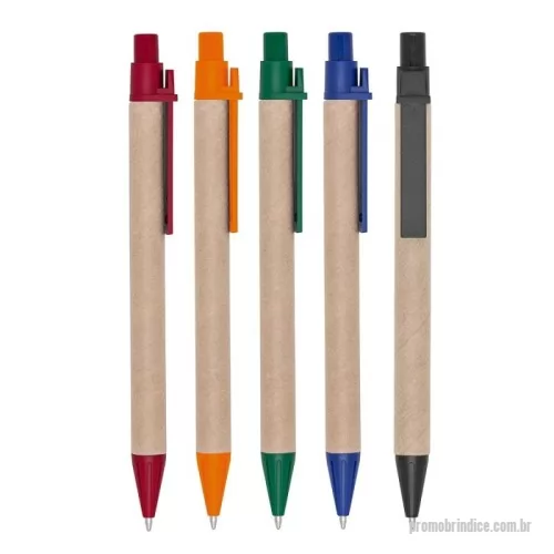 Caneta ecológica personalizada - Descrição: Caneta de papelão com detalhes plásticos, carga esferográfica azul e acionamento por clique.   OBS.: PEDIDOS MÍNIMO DE 50 PEÇAS!  Altura :  14 cm  Largura :  1,5 cm  Medidas aproximadas para gravação (CxL):  3,7 cm x 0,7 cm  Peso aproximado (g):  6