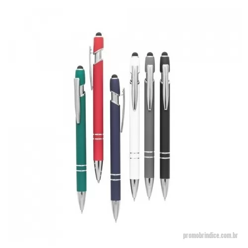 Caneta emborrachada personalizada - Esferográfica em alumínio com acabamento emborrachado. A esferográfica tem escrita em azul, ponteira touch no topo da esferográfica e clipe de metal. ø10 x 143 mm