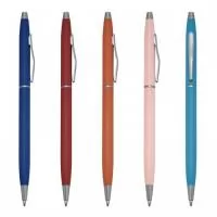 Caneta metálica Personalizada | Caneta semimetal com pintura fosca colorida e detalhes em prata. Clip metálico, acionamento por giro e carga esferográfica azul. - TOTUS BRINDES