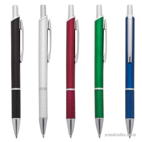 Caneta plástica personalizada - Descrição: Caneta plástica com carga esferográfica azul e acionamento por clique.   OBS.: PEDIDOS MÍNIMO DE 50 PEÇAS!  Altura :  14,9 cm  Largura :  1,4 cm  Medidas aproximadas para gravação (CxL):  4 cm x 0,8 cm  Peso aproximado (g):  8