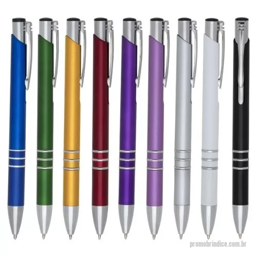 Caneta plástica personalizada - Descrição: Caneta plástica com carga esferográfica azul 1.0 mm e acionamento por clique.   OBS.: PEDIDOS MÍNIMO DE 50 PEÇAS!  Altura :  13,9 cm  Largura :  1,4 cm  Medidas aproximadas para gravação (CxL):  4 cm x 0,8 cm  Peso aproximado (g):  9