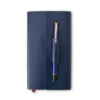 Caneta plástica