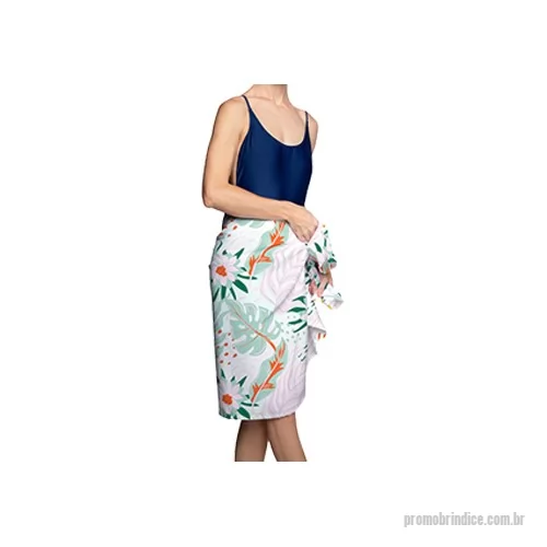 Canga personalizada - Canga de praia em tecido helanca leve 100 % poliéster com gramatura de 90 g/m². de cor branca, medindo 110 cm X 140 cm, próprio para estampar em até toda a área a 4 cores / cromia imagem tipo foto em uma das faces.
