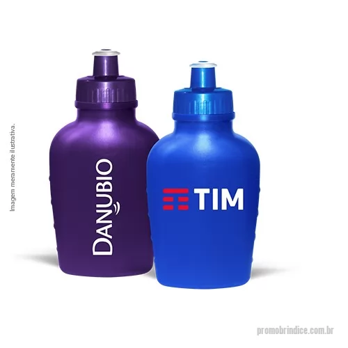 Cantil personalizado - Cantil de Plástico Premium (PE) resistente e flexível, tampa rosqueável em Plástico Premium (PP) e bico em Plástico PVC atóxicos. Acabamento e vedação impecável. Capacidade de 500 ml