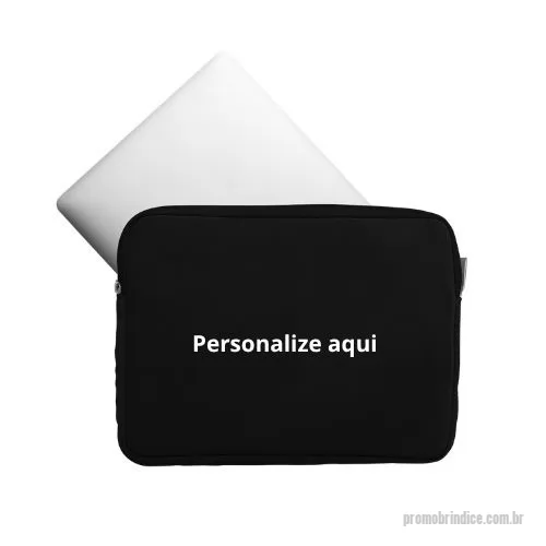 Capa para notebook personalizada - A Capa de Notebook Personalizada Cine2U é prática, resistente e cheia de estilo. Produzida em 100% poliéster, protege seu notebook contra arranhões, poeira e desgaste do dia a dia. Com design compacto e funcional, é ideal para uso no trabalho, escola, viagens ou passeios, garantindo segurança e praticidade no transporte. Disponível em diversos tamanhos, pode ser personalizada com o logo da sua empresa, tornando-se um brinde exclusivo e de grande impacto.