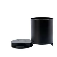 Porta-caneta em alumínio, com HUB e carregador de celular por indução.