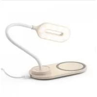 Luminária de mesa em fibra de palha de trigo e ABS com carregador por indução (wireless) super-rápido. A haste é flexível para ajustar a direção da luz e contém 20 LEDs que permitem uma iluminação até 3 níveis de intensidade. No topo da luminária encontra-se um botão touch para ligar, desligar e ajustar os níveis de iluminação. O carregador sem fios é de carregamento super-rápido, tendo uma potência até 15W. No local onde o equipamento é colocado tem um círculo com silicone para evitar que se mova. Incluso cabo USB-C de 1 m. Fornecido em caixa presente de papel kraft reciclado. A cor e o resultado da impressão nos materiais naturais pode variar entre produtos. 160 x 268 x 85 mm