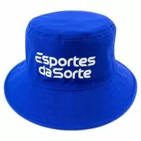 # Bucket Personalizado – Direto da Fábrica  Bucket personalizado, ideal para **empresas, eventos, marcas, campanhas promocionais, festivais, ações de marketing, agronegócio e brindes corporativos**.  Produzido com materiais de alta qualidade, o Bucket oferece **conforto, estilo e excelente acabamento**, podendo ser desenvolvido de acordo com a identidade visual da sua empresa ou campanha.  **Personalização disponível:**  * Silk personalizado * Bordado computadorizado * DTF e outros acabamentos * Aplicação de logomarca * Diversas opções de cores * Personalização frontal, lateral e traseira * Produção conforme o projeto do cliente  **Direto da fábrica, com produção em larga escala e atendimento para todo o Brasil.**  Ideal para quem procura **Bucket personalizado no atacado**, com excelente custo-benefício e condições especiais para grandes quantidades.  Solicite sua cotação e produza seus Buckets personalizados diretamente com a fábrica.