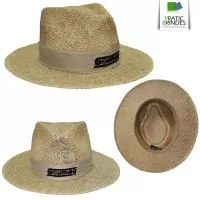 Chapéu de juta com faixa em brim, nos modelos sem foro, debruado, forrado e feminino com laço, disponível nos tamanhos M,G e GG. Personalização em Bordado somente uma logo.