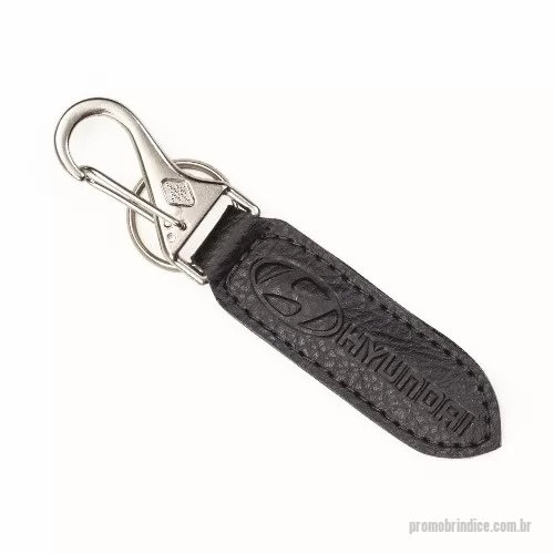 Chaveiro de couro ou sintético personalizado - Chaveiro – CH29 Chaveiro produzido em sintético nobre com acabamento costurado, possui argola e mosquete, Pode ser personalizado com gravação em baixo relevo.