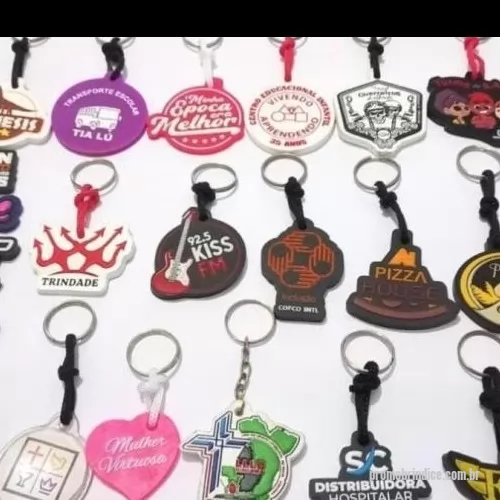Chaveiro emborrachado personalizado - Chaveiros emborrachados personalizados com alta qualidade e acabamento durável. Ideais para empresas, brindes, eventos e lembranças exclusivas, com design único que destaca sua marca ou estilo.