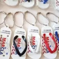 Chaveiros emborrachados personalizados com alta qualidade e acabamento durável. Ideais para empresas, brindes, eventos e lembranças exclusivas, com design único que destaca sua marca ou estilo.