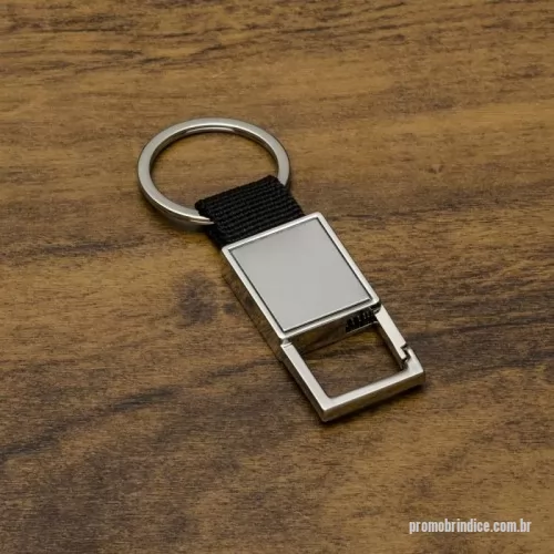 Chaveiro metálico personalizado - Chaveiro metálico Personalizado 12195B com sua logomarca. 20 anos ajudando a cotar Brindes Promocionais com várias empresas num único clique. Chaveiro Metal Mosquetão – Moderno, Prático e Resistente  Descrição: Chaveiro confeccionado em metal com mosquetão sem trava e alça em nylon reforçado. Possui chapa frontal em inox para personalização e verso brilhante liso, combinando durabilidade e elegância em um único acessório.  Especificações: Altura: 9,9 cm Largura: 3,5 cm Área de gravação: 2,7 x 2,1 cm Peso: 36 g  Funcional e sofisticado, é ideal para uso diário ou como brinde corporativo de qualidade.Chaveiro Metal Mosquetão – Moderno, Prático e Resistente  Descrição: Chaveiro confeccionado em metal com mosquetão sem trava e alça em nylon reforçado. Possui chapa frontal em inox para personalização e verso brilhante liso, combinando durabilidade e elegância em um único acessório.  Especificações: Altura: 9,9 cm Largura: 3,5 cm Área de gravação: 2,7 x 2,1 cm Peso: 36 g  Funcional e sofisticado, é ideal para uso diário ou como brinde corporativo de qualidade.Chaveiro metálico Personalizado, 178292, B Brindes Promocionais. Clique e Cote no Portal PromoBríndice!