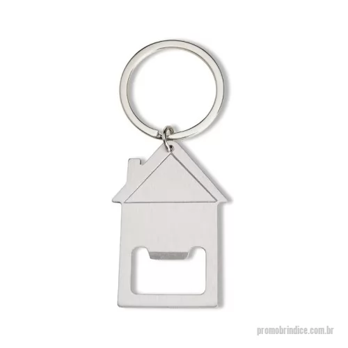 Chaveiro metálico personalizado - Chaveiro abridor feito em aço inox com formato de uma casa e argola de ferro.  Altura :  5,6 cm  Largura :  3,8 cm  Comprimento :  com argola 9,2 cm