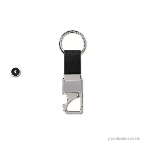 Chaveiro metálico personalizado - Chaveiro metálico feito em liga de zinco com mosquetão e abridor de garrafa. Possui plaquinha frontal em aço escovado e alça em poliuretano (PU).  Altura :  8,1 cm  Largura :  2,4 cm  Profundidade :  0,8 cm