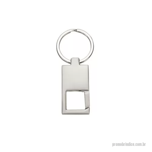 Chaveiro personalizado - Chaveiro de metal brilhante/espelhado com mosquetão(sem trava), possui detalhe de rebite frente e verso.