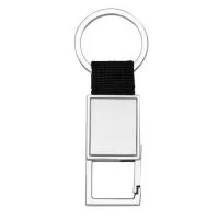 Aqui está uma descrição melhorada para o seu chaveiro:  Chaveiro em metal com mosquetão sem trava e alça de nylon resistente. A parte frontal apresenta uma chapa inox elegante, enquanto o verso é liso e brilhante, proporcionando um acabamento sofisticado. Ideal para personalização e uso diário com praticidade e estilo.  Dimensões:  Altura: 9,9 cm  Largura: 3,5 cm  Área de gravação aproximada (CxL): 2,7 cm x 2,1 cm  Peso aproximado: 36 g  Quer também uma tag com palavras-chave para este item?