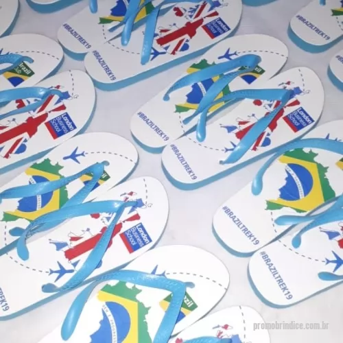 Chinelo personalizado - Personalize seus passos, marque sua história! Nossas Havaianas personalizadas recebem estampas exclusivas  na sola, perfeitas para casamentos, eventos corporativos ou para expressar seu estilo. Conforto, qualidade e personalização em um só produto! Etiquetas emborrachadas nas correias são cobradas a parte.