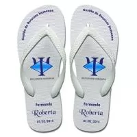 Chinelos Personalizados Formatura, Duráveis e de alta qualidade, os chinelos personalizados formatura são brindes perfeitos para formaturas de enfermagem, ciências contábeis, psicologia, engenharia e odontologia.