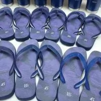 Personalize seus passos, marque sua história! Nossas Havaianas personalizadas recebem estampas exclusivas  na sola, perfeitas para casamentos, eventos corporativos ou para expressar seu estilo. Conforto, qualidade e personalização em um só produto!