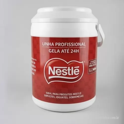 Cooler personalizado - Cooler Térmico 16 Latas com alta capacidade e excelente área para personalização, ideal para brindes corporativos e ações promocionais de maior impacto. Prático e resistente, é perfeito para churrascos, viagens, eventos e momentos de lazer, mantendo bebidas geladas por mais tempo. Um brinde útil e valorizado, que amplia a visibilidade da sua marca e fortalece o relacionamento com clientes, colaboradores e parceiros.
