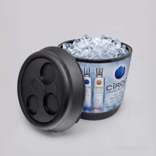 Cooler personalizado - Cooler Térmico 24 Latas personalizado, perfeito para eventos, ações promocionais e brindes corporativos de alto impacto. Com grande capacidade e ampla área para personalização, mantém as bebidas geladas por mais tempo e garante máxima visibilidade para a sua marca em qualquer ocasião. 
