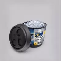 Cooler Térmico Personalizado para 24 Latas, com capacidade de 21 litros e ampla área para personalização. Ideal para brindes, eventos e ações promocionais, mantém as bebidas geladas por mais tempo e garante máxima visibilidade para sua marca. Resistente e espaçoso, possui dimensões de 365 mm de altura x 345 mm de diâmetro e peso aproximado de 2,700 kg.