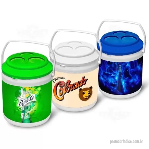 Cooler térmico personalizado - Cooler Térmico em PP com parede dupla e isolamento interno com chapa de isopor, em formato lata de cerveja com capacidade para 12 latas ou 9 litros, tamanho aproximado 31 x 23,5 cm.