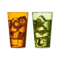 Copos coloridos personalizados para brindes. Resistentes e com amplo espaço para imprimir a logomarca esse brinde possui baixo custo e grande variedade de cores. É ideal para promover sua marca em ações promocionais