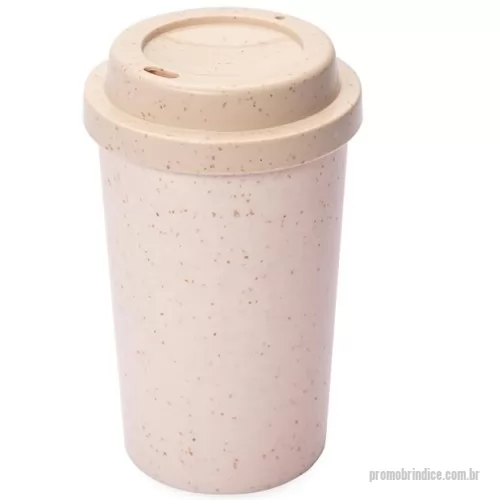 Copo bucks personalizado - Os copos feitos em fibra de arroz são uma alternativa sustentável ao plástico, com a qualidade idêntica mas sem os impactos negativos para a natureza. Sua estrutura resistente ao calor e ao frio, tampa rosqueável de bocal e capacidade máxima de 350ml, é uma opção sob medida para aquele café ou chá indispensável de todo dia.