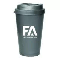 Capacidade 320ml. Copo Cancun MUG é feito em Plástico Premium (PP), atóxico, com tampa MUG, design moderno  e acabamento impecável. Pode ser usado com  bebida quente ou gelada, vai ao micro-ondas e a máquina de lavar louça.