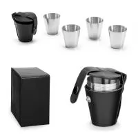 Conjunto de 4 copos em aço inox com bolsa para transporte em PU, copo com capacidade até 25 mL. Fornecido em caixa presente. Certificação EU Food Grade. ø44 x 62 mm