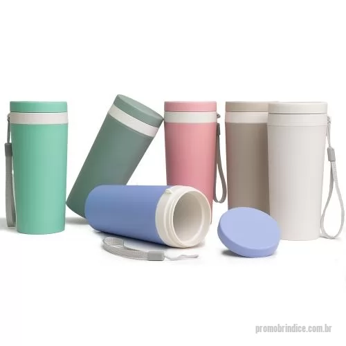 Copo ecológico personalizado - Copo de fibra de bambu de 350ml, com parede dupla, alça de nylon removível e tampa rosqueável. Feito de Polipropileno livre de BPA. Não possui isolamento térmico, conservando a temperatura por 1 a 2 horas. Pode ser utilizado em lava-louças, geladeira