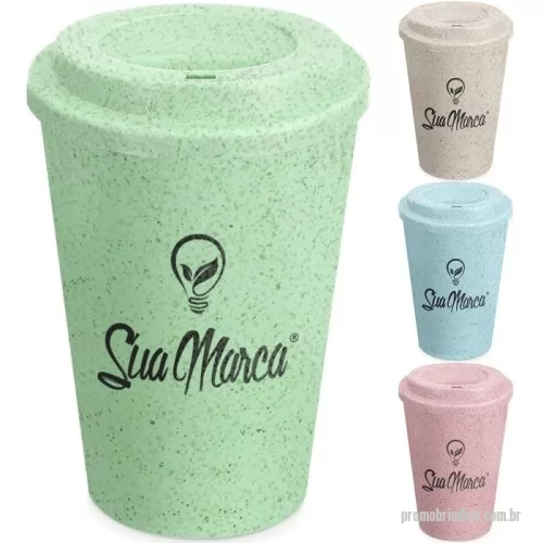 Copo ecológico personalizado - Feito de fibra de arroz e polipropileno, este copo ecológico personalizado de 450ml é a escolha perfeita para quem busca sustentabilidade sem abrir mão da praticidade! Livre de BPA, conta com uma tampa com bocal, ideal para levar sua bebida favorita com segurança e estilo.