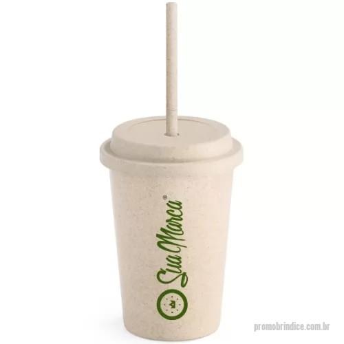 Copo ecológico personalizado - Copo de viagem ecológico personalizado, fabricado em fibra de bambu (60%) e polipropileno (40%), com tampa e canudo retrátil. A capacidade do copo é de até 450 mL. Vale destacar que pode ocorrer transferência de calor. Ideal para quem busca praticidade e sustentabilidade no dia a dia.