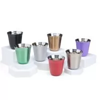 Descrição: A pausa do cafezinho merece o copo certo! Compacto, resistente e com parede dupla, nosso copo feito em inox com capacidade de 150ml, mantém a bebida numa temperatura agradável por mais tempo. Perfeito para aquele café que aquece a alma, um chá para relaxar ou até um gole refrescante de água.  Altura :  7,8 cm  Largura :  7,6 cm  Circunferência :  22,9 cm