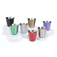 Copo feito em inox com capacidade de 150ml, perfeito para café 