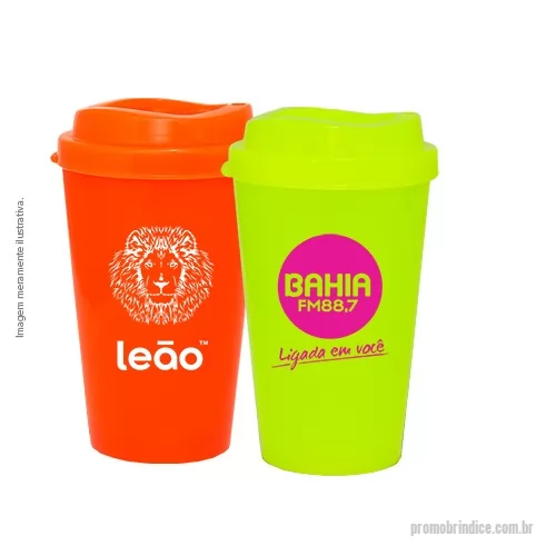 Copo personalizado - Copo Cancun MUG 320ml feito em Plástico Premium (PP), atóxico, com tampa MUG, design moderno  e acabamento impecável. Pode ser usado com  bebida quente ou gelada, vai ao micro-ondas e a máquina de lavar louça.