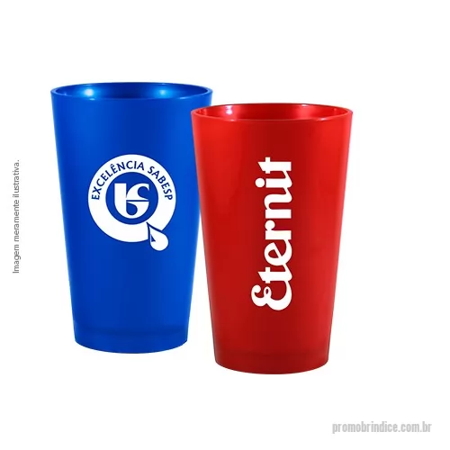 Copo personalizado - Capacidade para 320ml. Design moderno e acabamento impecável, o Copo Cancun é feito em plástico atóxico e altamente resistente. Pode ser levado ao microondas e máquina de lavar louça. 