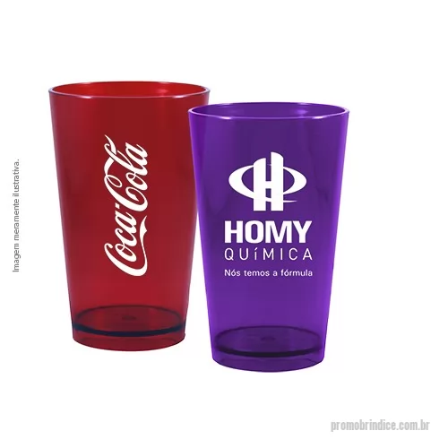 Copo personalizado - Capacidade para 320ml. Design moderno e acabamento impecável, o Copo Cancun é feito em Plástico Premium (PS), atóxico, com parede de 2mm de espessura que garante um produto robusto de alta qualidade, transparência impecável e cores vibrantes.