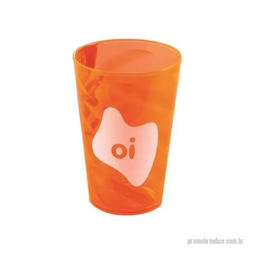 Copo personalizado - Copo personalizado em formato espiralado e em tamanho superior ao mais solicitado é o brinde personalizado que fará enorme sucesso na sua festa.