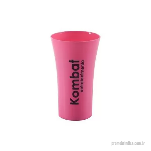 Copo personalizado - Copo personalizado no modelo mais procurado porém com uma novidade, modelo space com a boca larga faz com que esse copo long drink seja especial por caber gelo e ser de fácil limpeza.