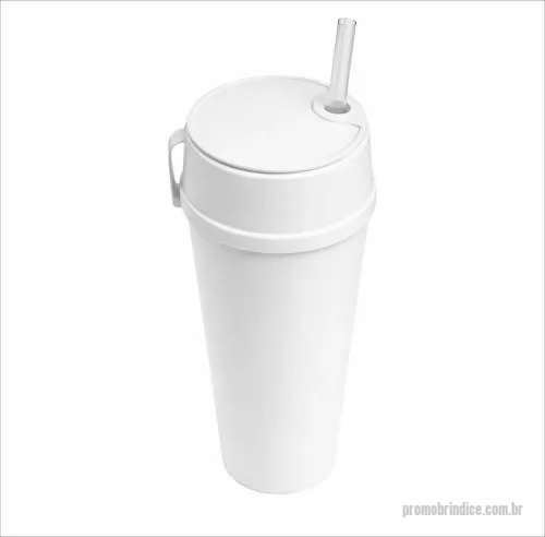 Copo personalizado - Copo com capacidade de 550 ml produzido em polipropileno, com peso aproximado de 62 gramas, altura de 14,5 cm, diâmetro da boca de 8,7 cm e base de 6,3 cm, acompanhado de tampa com compartimento porta snacks integrado, oferecendo uma solução prática 